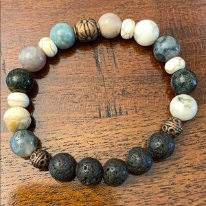 Essential oil diffuser bracelet